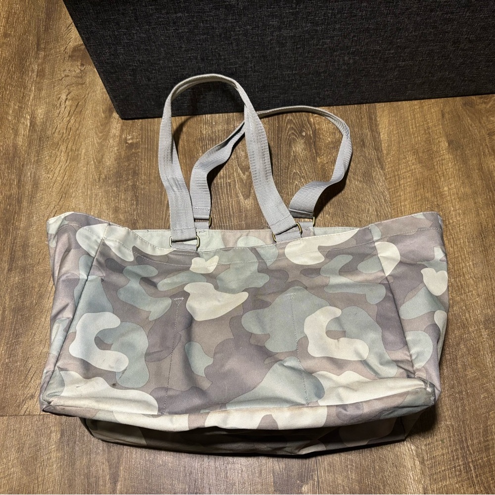 Thirty-One Camouflage Travel Bag
